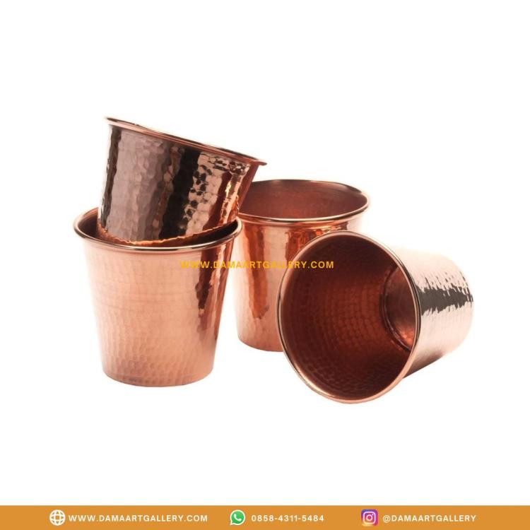 Gelas Tembaga Kuningan Terbaik | Dama Art Gallery | Kerajinan Tembaga, Kuningan & Alumunium Terbaik. Dama Art Gallery merupakan pusat kerajinan tembaga dan kuningan di kota boyolali, Kami banyak menyediakan produk - produk yang terbuat dari bahan tembaga, kuningan, allumunium