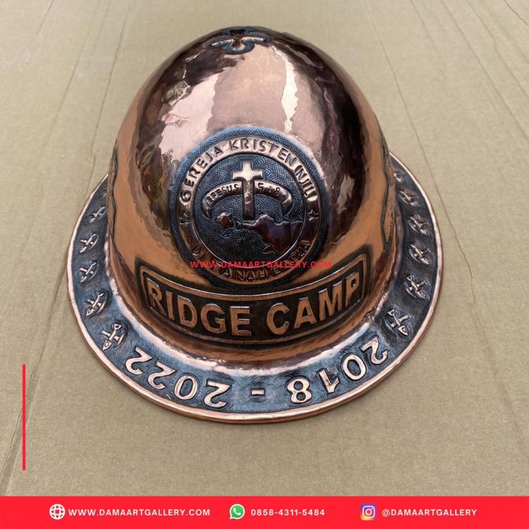 Souvenir Helm Tembaga | Dama Art Gallery | Kerajinan Tembaga, Kuningan & Alumunium Terbaik. Helm Tembaga ukir - Kerajinan helm ukir - Helm Tembaga Kuningan Ukiran - Souvenir helm tembaga kuningan - Jual helm ukir tembaga kuningan - Custom helm ukir tembaga - Topi