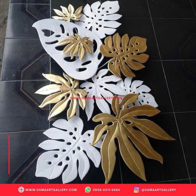 Wall Art Kuningan dan Tembaga | Dama Art Gallery | Kerajinan Tembaga, Kuningan & Alumunium Terbaik. Pengrajin Wall Art Kuningan dan Tembaga - Produsen Kerajinan Wall Art Kuningan Dan Tembaga

kini telah banyak dijumpai kerajinan tembaga kuningan pada banyak sekali bentuk